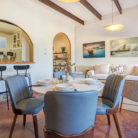 Ventanas Sea Front By Hello Homes * סיטגס